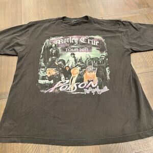 Motley crue 2011 tour shirt XL MEN